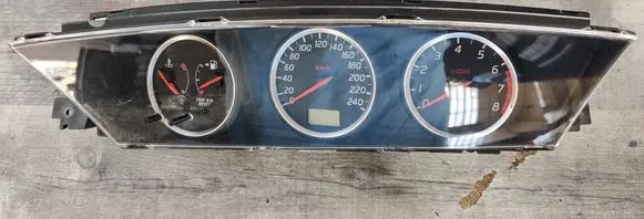 Nissan Primera Speedometer (instrument cluster) AU873 3Y30407