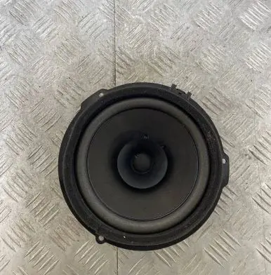 Ford F150 High frequency speaker in the rear doors FL3T18808DA