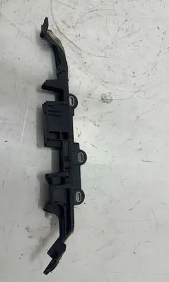 BMW 5 G30 G31 Other engine bay part 9334788