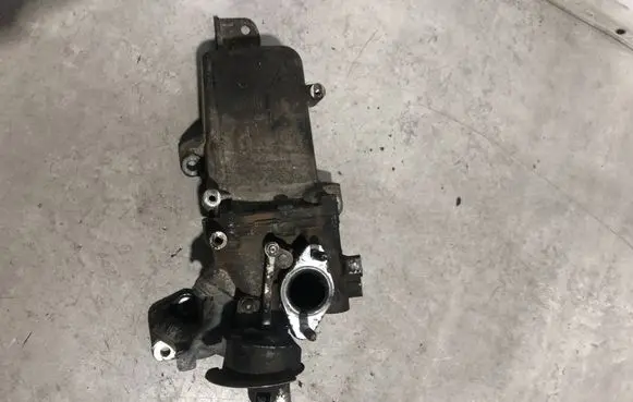 Nissan Navara D23 EGR valve cooler 147351881R