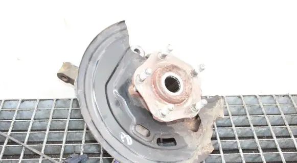 Nissan NV200 Front wheel hub 400141KK0H
