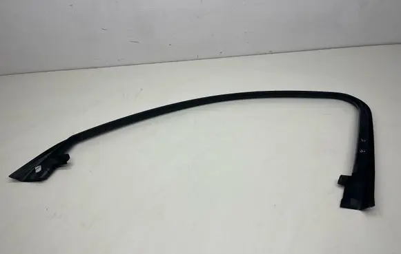 Audi A3 S3 8V Other front door trim element 8V4867609