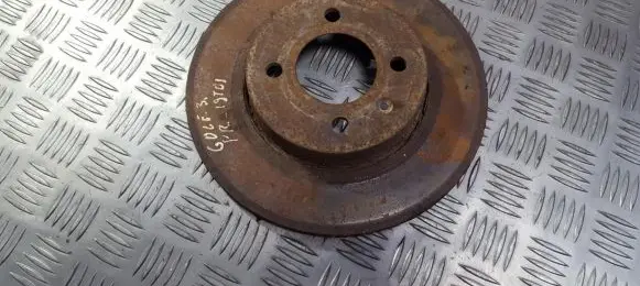Volkswagen Golf III Front brake disc