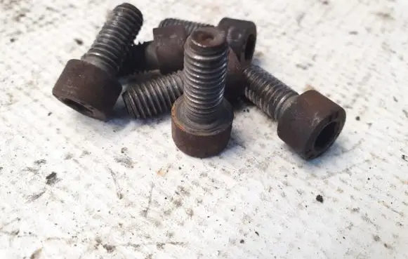 Mercedes-Benz C W202 Nuts/bolts 