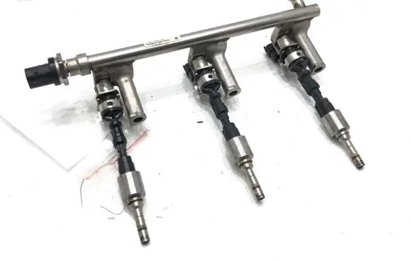 Jaguar XF Fuel main line pipe DX23-9G774-AA