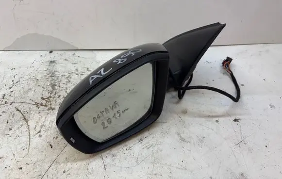 Skoda Octavia Mk3 (5E) Front door electric wing mirror E1021275 A046767