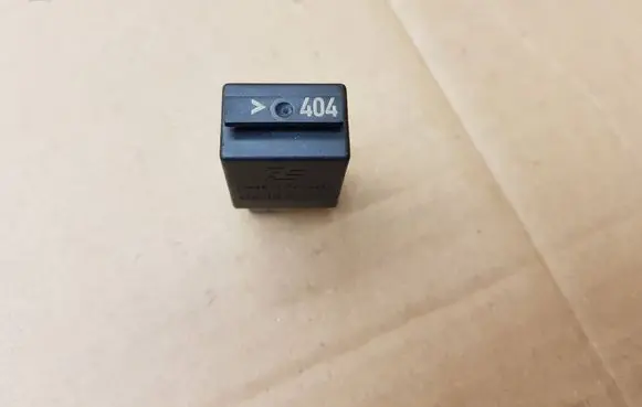 Audi A5 8T 8F Other relay 7M0951253C V23374A1001X007 95VW10K705EA