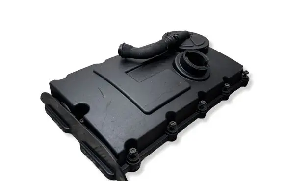 Volkswagen Golf V Rocker cam cover 03G103475