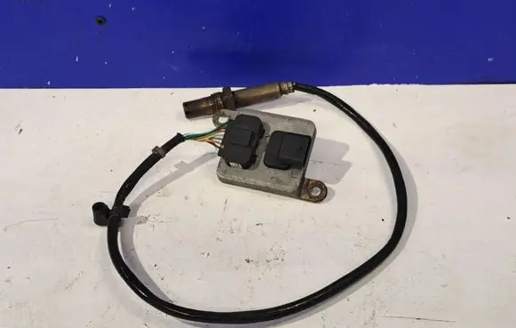 Mercedes-Benz CLS C219 Lambda probe sensor A0035428818