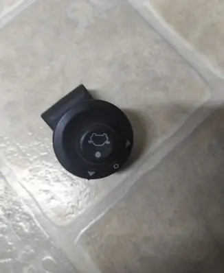 Ford Escort Wing mirror switch 938617B676BA
