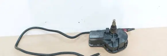 Jaguar XJS Headlight wiper motor 0390206756