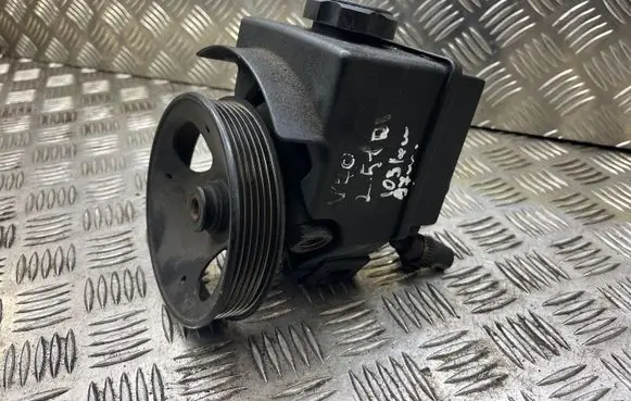 Volvo S70 V70 V70 XC Power steering pump 9157904