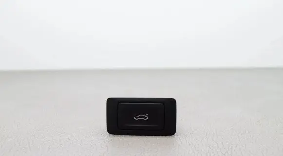 Audi A7 S7 4K8 Tailgate/boot open switch button 4G0959831C