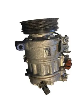 Volkswagen Golf VII Air conditioning (A/C) compressor (pump) 3Q0816803D