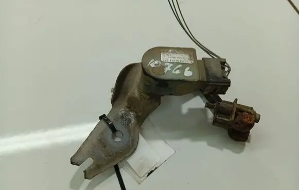 Volkswagen Touareg I Front height sensor lever 7L0616214TZ1