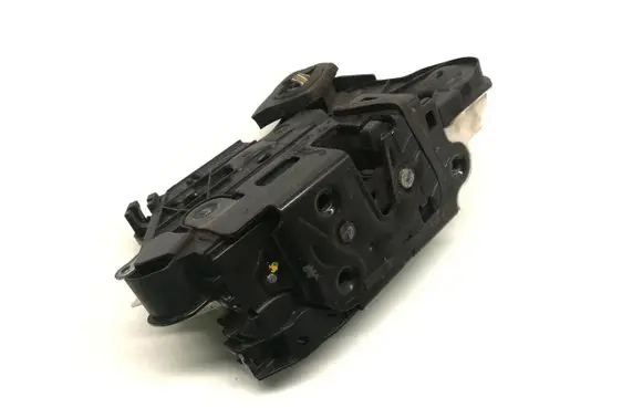 Volkswagen Polo V 6R Front door lock 5K2837016B