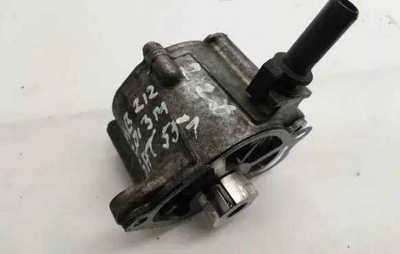 Mercedes-Benz E W212 Vacuum pump AC46000GD01497