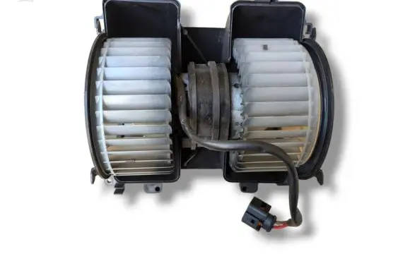 Audi A8 S8 D3 4E Heater fan/blower 0130111047