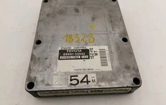 Toyota Yaris Engine control unit/module ECU 89661-52542