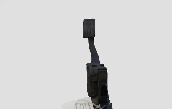 Volvo V40 Accelerator throttle pedal 31280598
