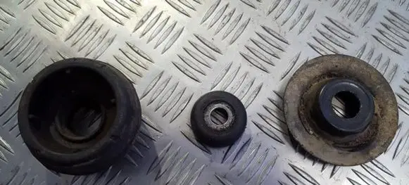 Seat Toledo II (1M) Coil spring mount 
