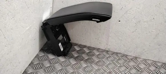 Volvo V70 Armrest 30715140 39867262