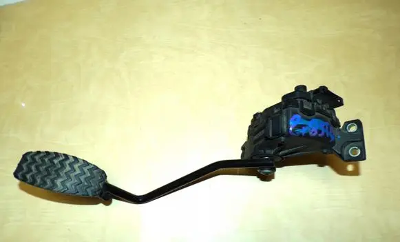 Citroen Jumper Accelerator throttle pedal 1337493080
