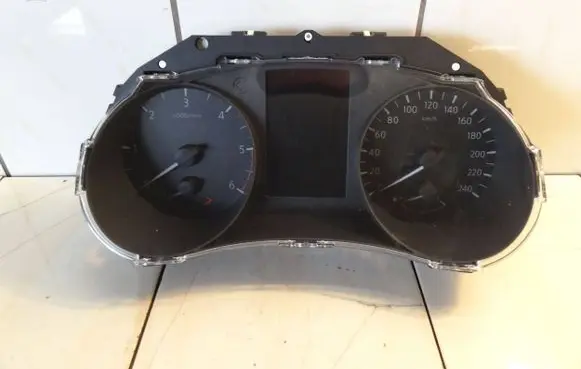 Nissan Qashqai Speedometer (instrument cluster) 4EL3BMFRN