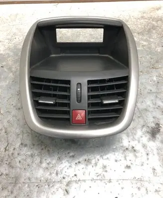 Peugeot 207 CC Dash center air vent grill 96724726ZD