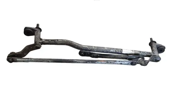 Volkswagen Touran I Front wiper linkage 