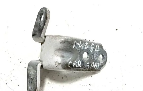 Hyundai i40 Rear door lower hinge