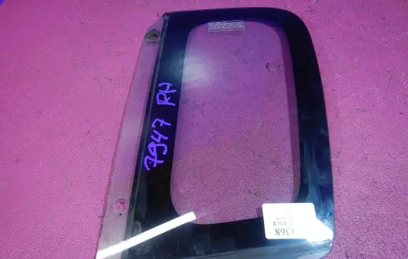 Mazda Demio Rear side window