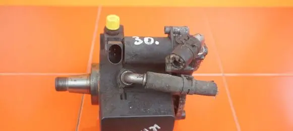 Audi A3 8Y Fuel injection high pressure pump 03L130755A 30XZ17