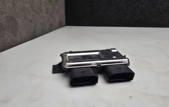 Mercedes-Benz Sprinter W907 W910 Fuel injection pump control unit/module A0009008214 A0009015303