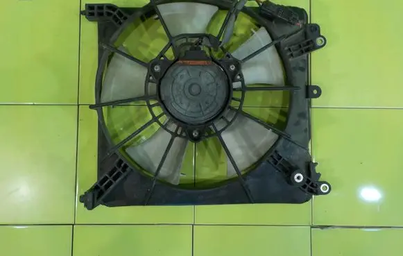 Honda Insight Fan set SP193