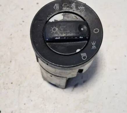 Audi A4 S4 B7 8E 8H Light switch 8E0941531C K09072