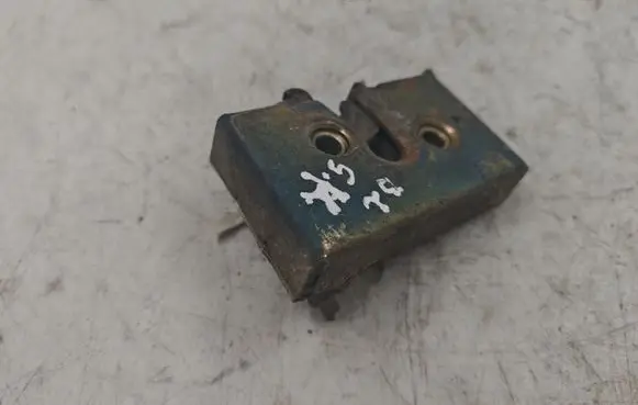 Audi 80 90 B2 Rear door lock