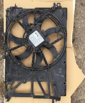 Toyota RAV 4 (XA50) Radiator cooling fan shroud