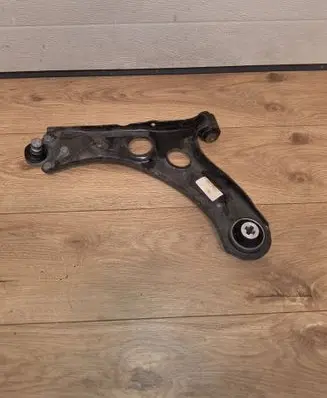 Opel Corsa F Front lower control arm/wishbone 121212