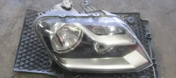 Volkswagen Amarok Headlight/headlamp LH1941016M