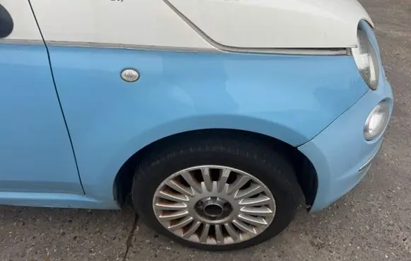 Fiat 500 Fender