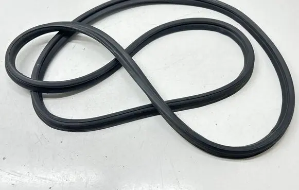 KIA Optima Trunk rubber seal (body) 87321D4300