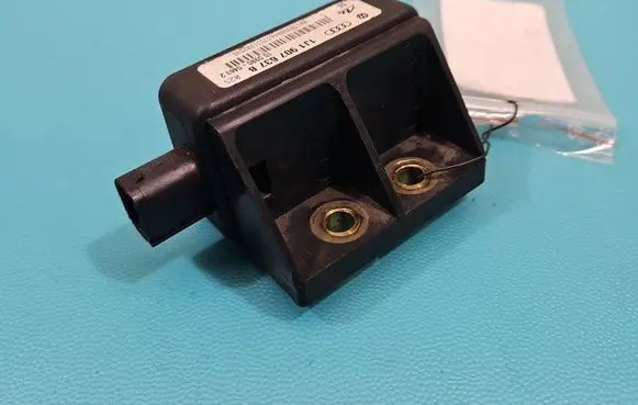 ESP acceleration yaw rate sensor