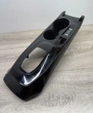 Peugeot 2008 II Other center console (tunnel) element 9824733780 9824732980