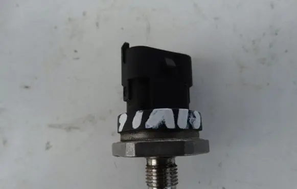 Honda Civic X Fuel pressure sensor 0261545141