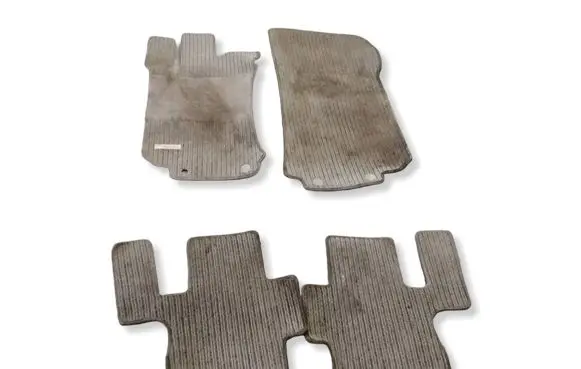 Mercedes-Benz R W251 Car floor mat set 
