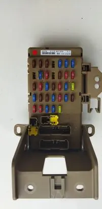 Subaru XV Fuse module 82201FJ211