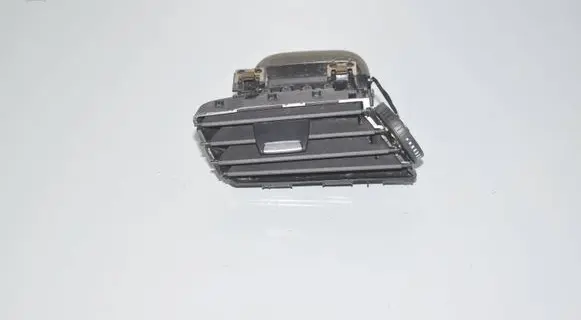 BMW 2 F46 Dashboard side air vent grill/cover trim 9287287 64229287287