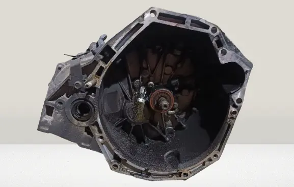 Manual 5 speed gearbox