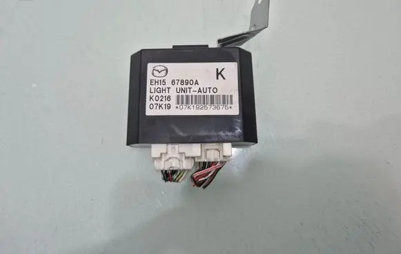 Mazda CX-7 Light module LCM EH1567890A